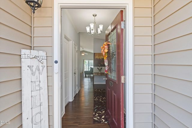 110 N Great White Way, Clayton, NC 27527