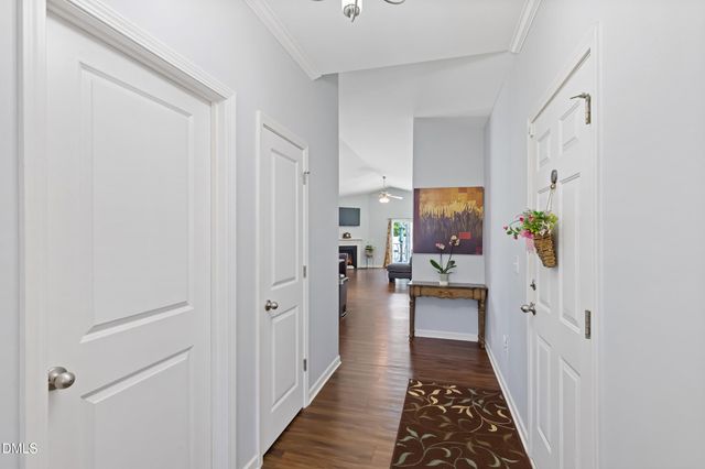 110 N Great White Way, Clayton, NC 27527