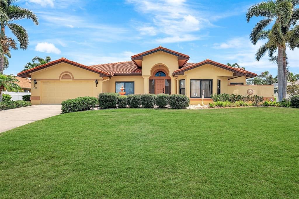 619 SE 18TH TERRACE, Cape Coral, FL 33990