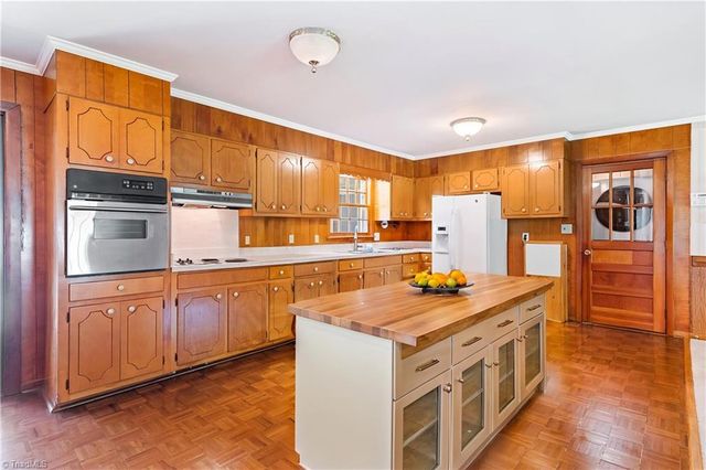 403 E McPherson Drive, Mebane, NC 27302