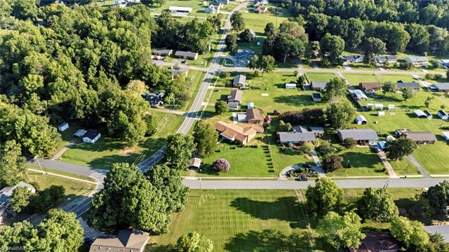 403 E McPherson Drive, Mebane, NC 27302