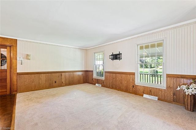 403 E McPherson Drive, Mebane, NC 27302