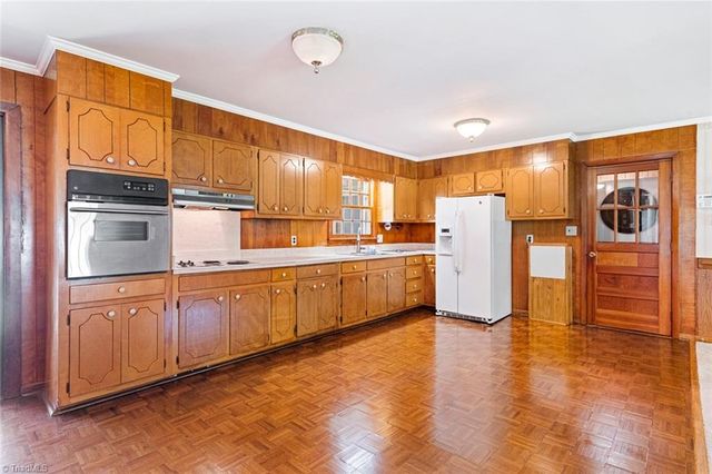 403 E McPherson Drive, Mebane, NC 27302