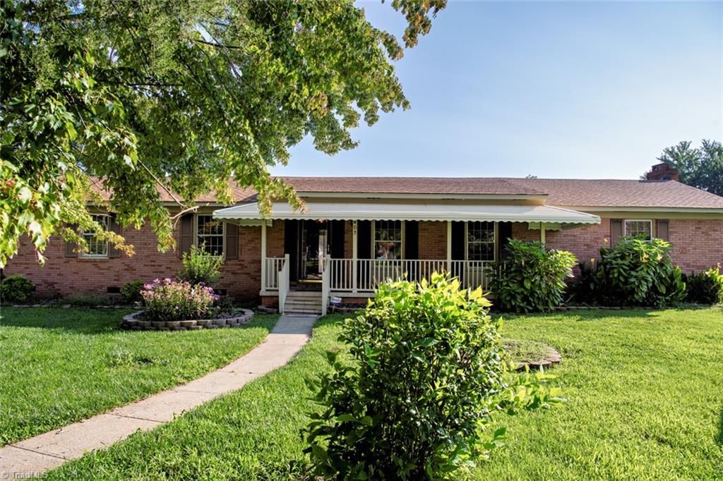 403 E McPherson Drive, Mebane, NC 27302