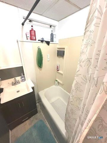 2-4 Cottage Street, Derby, CT 06418