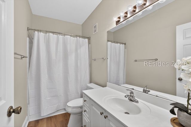 31 Summerfield Ct Apt 113, Hilton Head Island, SC 29926