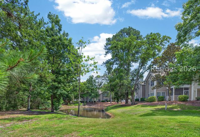 31 Summerfield Ct Apt 113, Hilton Head Island, SC 29926