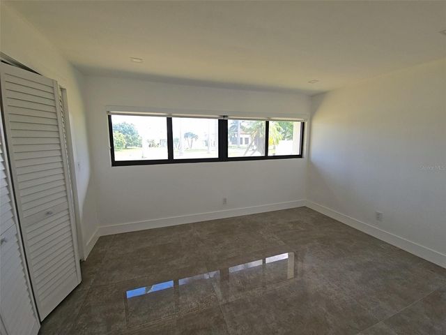 112 BAYSHORE DRIVE, Cape Coral, FL 33904