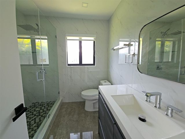 112 BAYSHORE DRIVE, Cape Coral, FL 33904