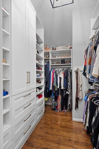 2704 Welborn Street E, Dallas, TX 75219