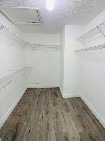 18801 NW 12th St 18801, Pembroke Pines, FL 33029