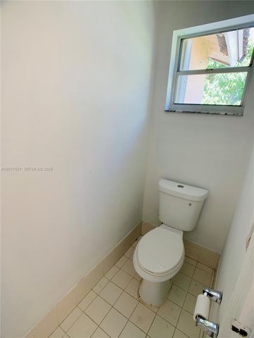 18801 NW 12th St 18801, Pembroke Pines, FL 33029