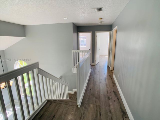 18801 NW 12th St 18801, Pembroke Pines, FL 33029