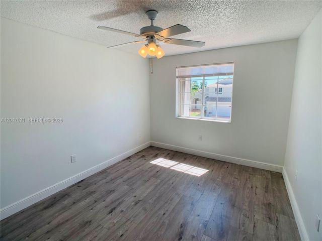 18801 NW 12th St 18801, Pembroke Pines, FL 33029