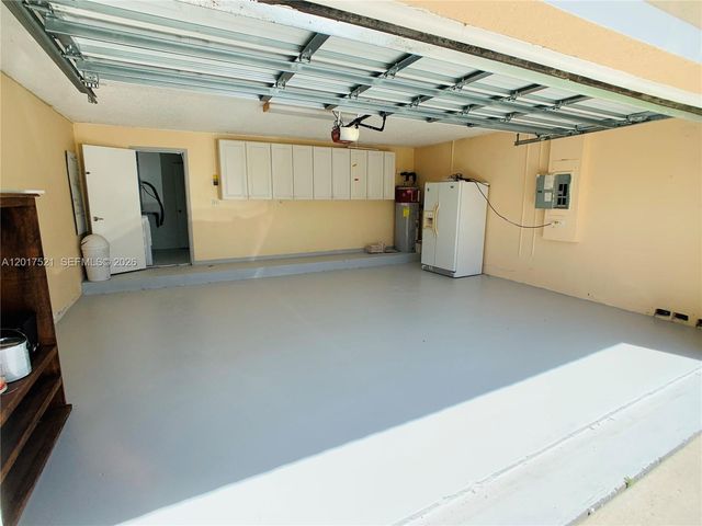 18801 NW 12th St 18801, Pembroke Pines, FL 33029