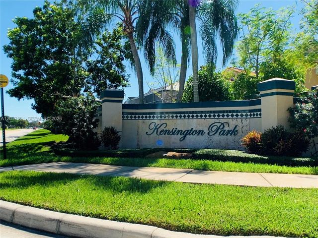 18801 NW 12th St 18801, Pembroke Pines, FL 33029