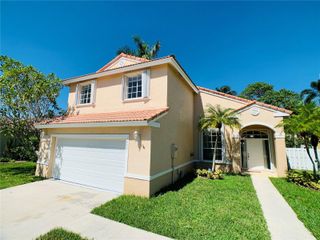18801 NW 12th St 18801, Pembroke Pines, FL 33029