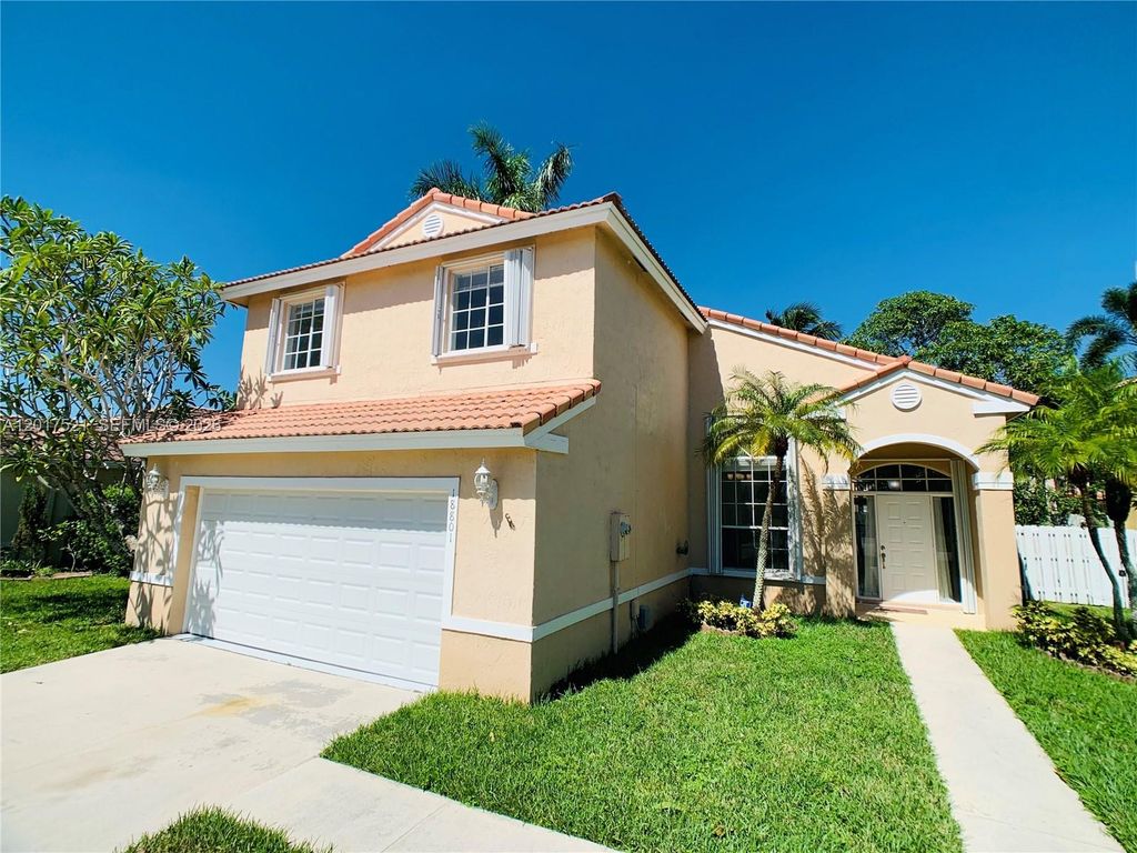 18801 NW 12th St 18801, Pembroke Pines, FL 33029