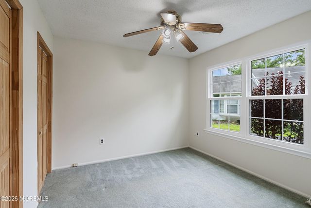 23 Datchet Close 1000, Freehold, NJ 07728