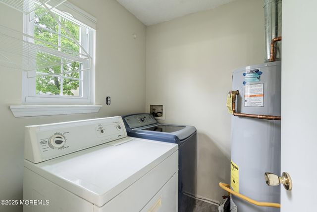 23 Datchet Close 1000, Freehold, NJ 07728