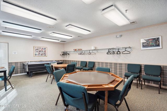 23 Datchet Close 1000, Freehold, NJ 07728