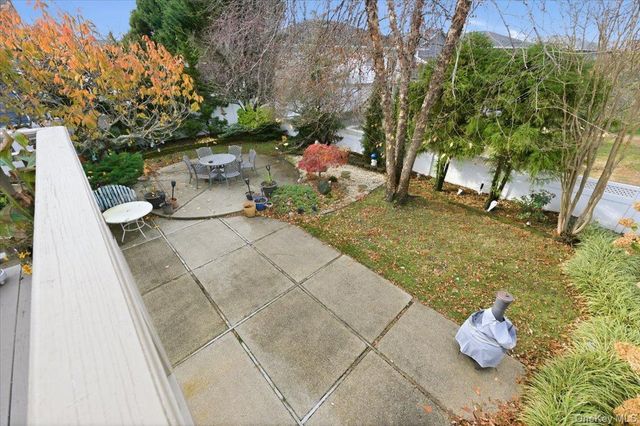 31 Regent Drive, Lido Beach, NY 11561