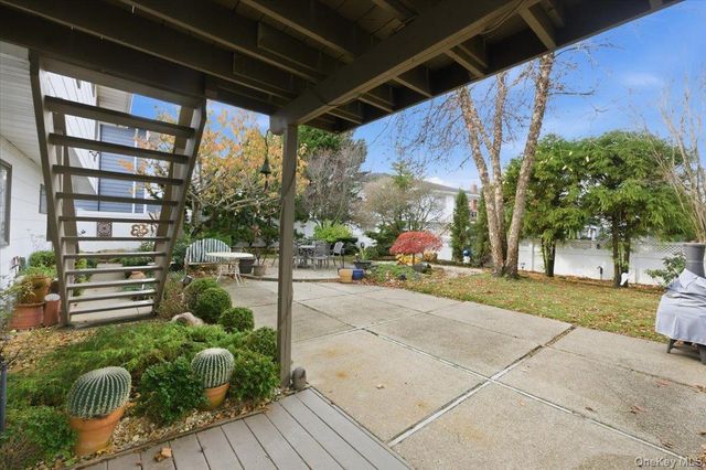 31 Regent Drive, Lido Beach, NY 11561