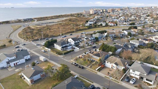 31 Regent Drive, Lido Beach, NY 11561