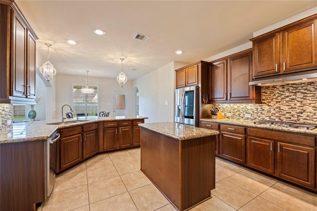 2322 Ashley Falls Lane, League City, TX 77573