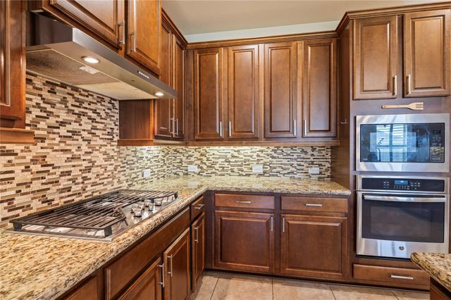 2322 Ashley Falls Lane, League City, TX 77573