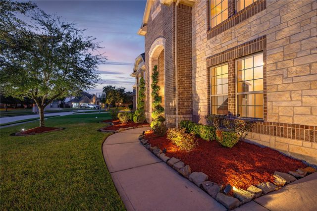2322 Ashley Falls Lane, League City, TX 77573