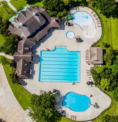 2322 Ashley Falls Lane, League City, TX 77573