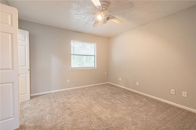 1401 Airline Drive A, College Station, TX 77845