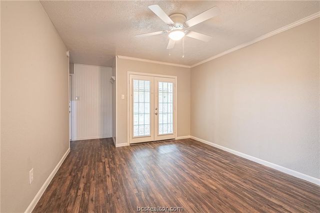 1401 Airline Drive A, College Station, TX 77845