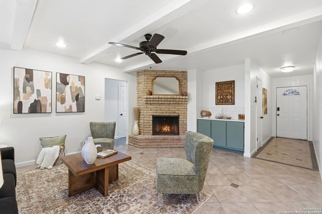 4706 Esterbrook, San Antonio, TX 78238