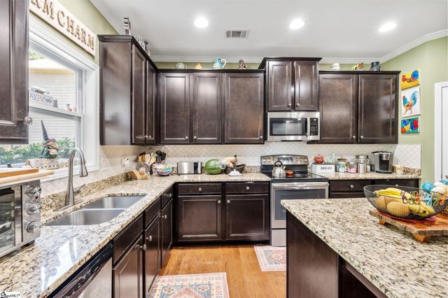 113 Hazeldeen Place, Simpsonville, SC 29680