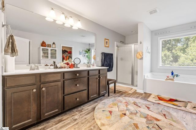 113 Hazeldeen Place, Simpsonville, SC 29680