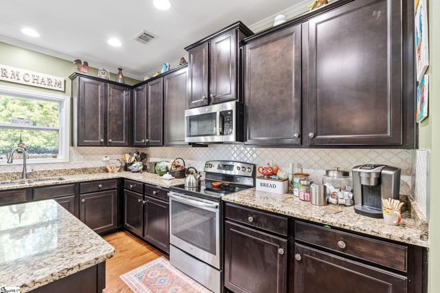 113 Hazeldeen Place, Simpsonville, SC 29680