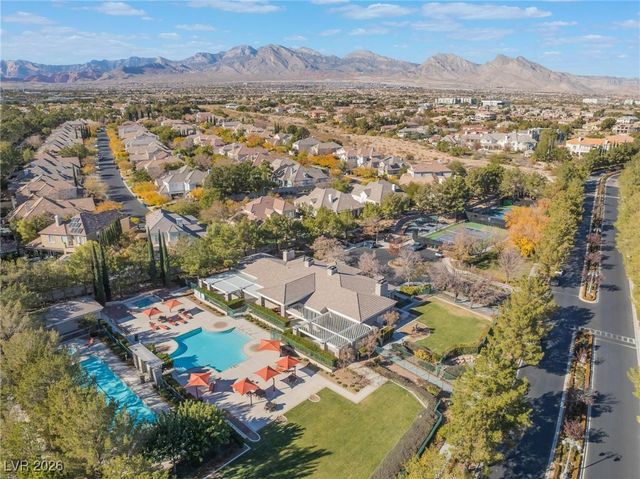 904 Pont Chartrain Drive, Las Vegas, NV 89145