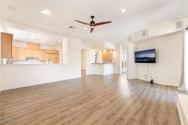 904 Pont Chartrain Drive, Las Vegas, NV 89145