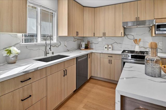 4637 Stratford Ave, Fremont, CA 94538