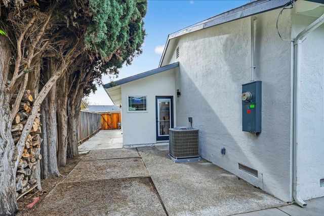 4637 Stratford Ave, Fremont, CA 94538