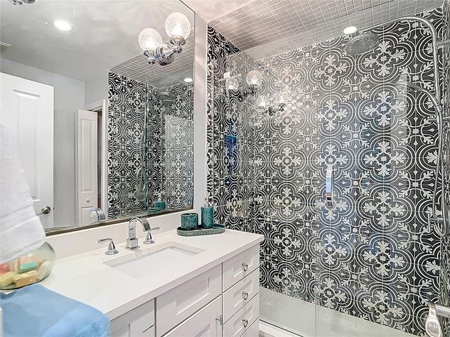 8400 MANASOTA KEY ROAD, Englewood, FL 34223