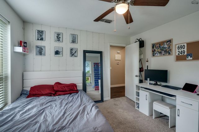 303 CHRIS DRIVE, Wichita Falls, TX 76308