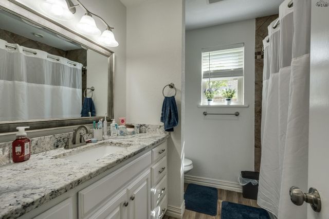 303 CHRIS DRIVE, Wichita Falls, TX 76308
