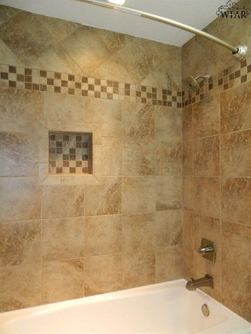 303 CHRIS DRIVE, Wichita Falls, TX 76308