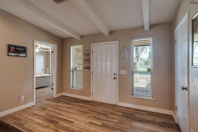 303 CHRIS DRIVE, Wichita Falls, TX 76308