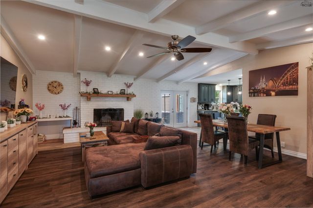 303 CHRIS DRIVE, Wichita Falls, TX 76308