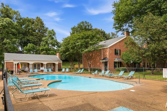 5720 Quince Rd Apt 4, Memphis, TN 38119