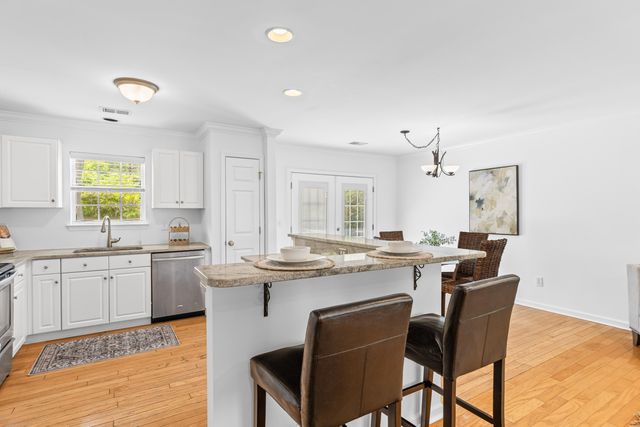 1099 Farmington Road, Charleston, SC 29412